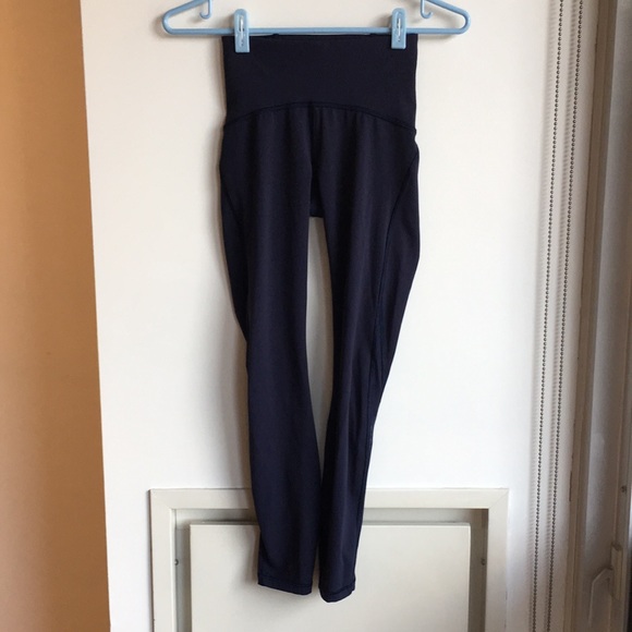 Lululemon Train Times 7/8 Pant *25"Midnight Navy - Picture 6 of 12